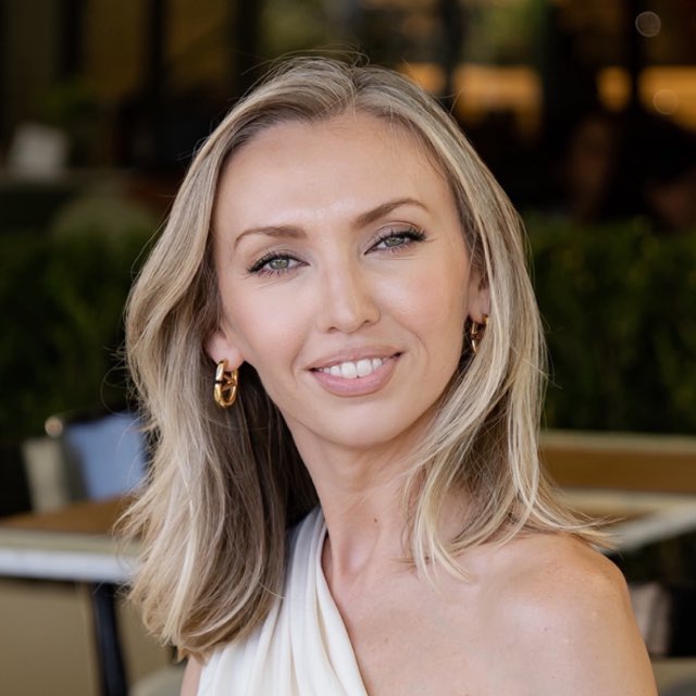 Светлана Зубова